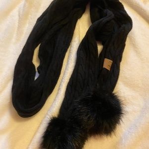 CC knit scarf